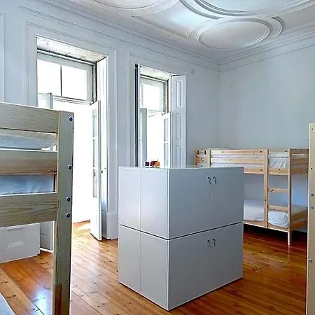 Hostel So Cool *