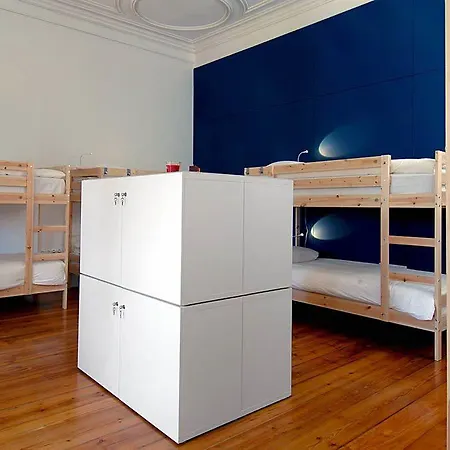 So Cool Hostel *